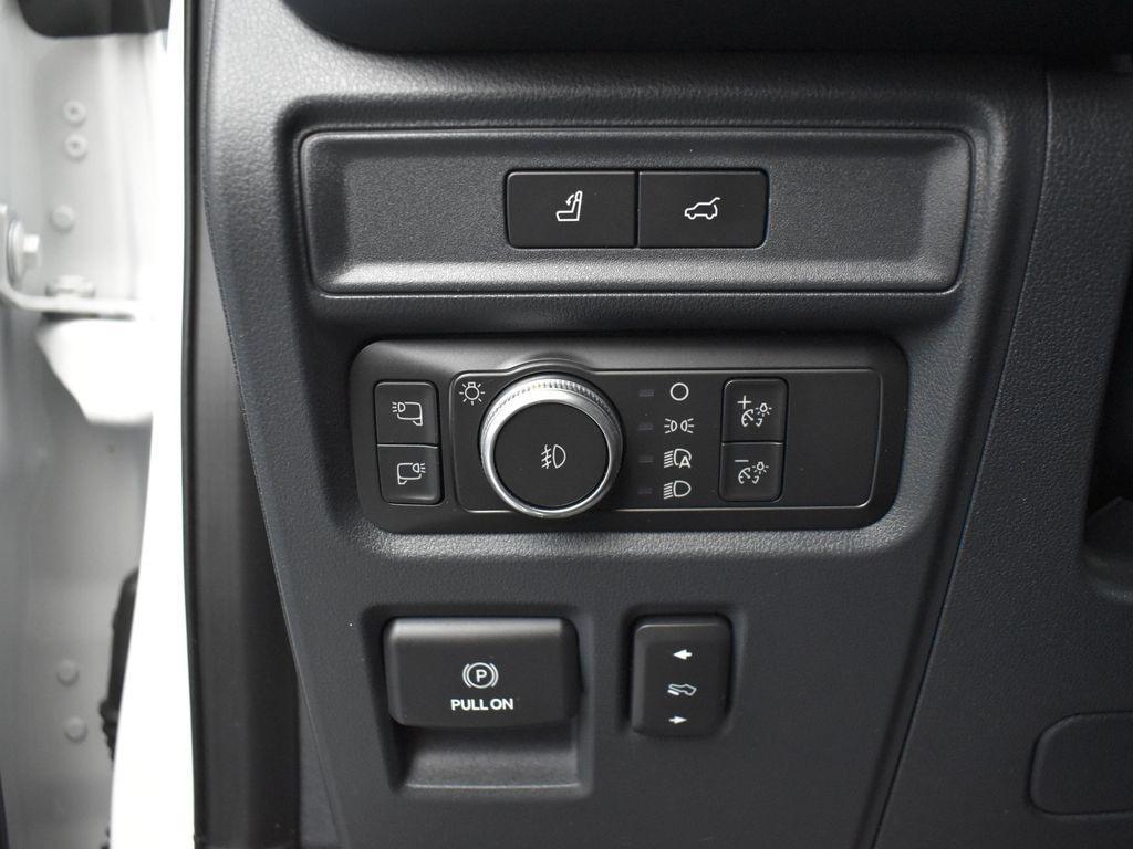 used 2022 Ford Expedition Max car, priced at $59,895