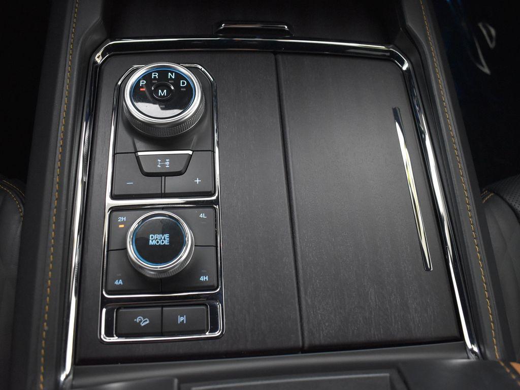 used 2022 Ford Expedition Max car, priced at $59,895