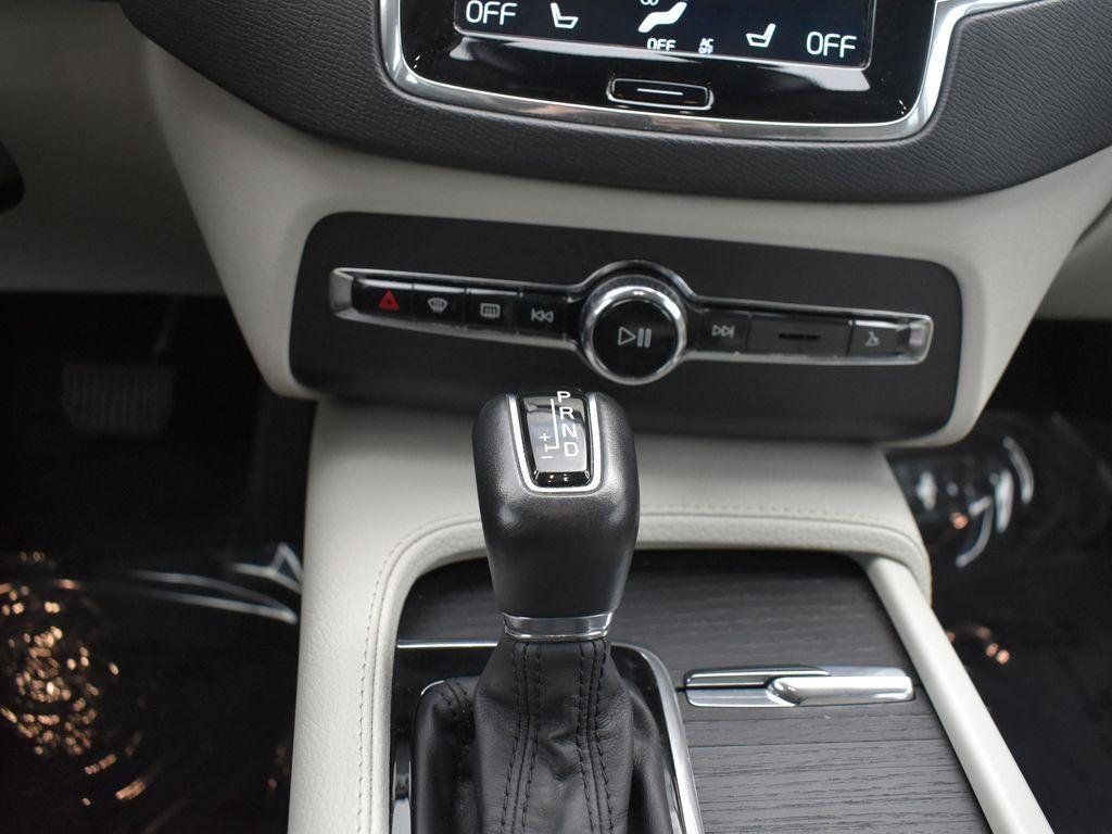 used 2020 Volvo XC90 car