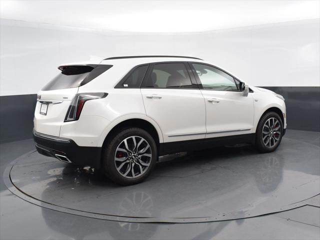 new 2025 Cadillac XT5 car, priced at $66,385