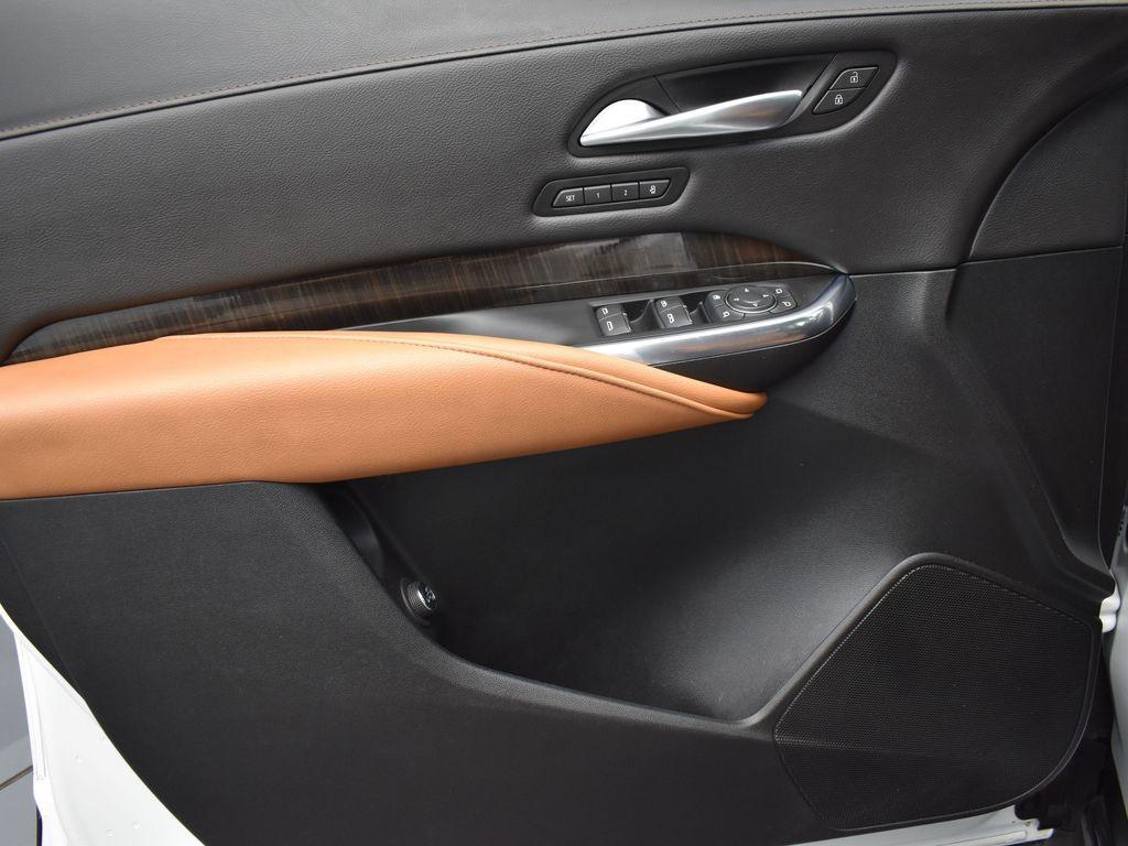 used 2023 Cadillac XT4 car, priced at $27,695