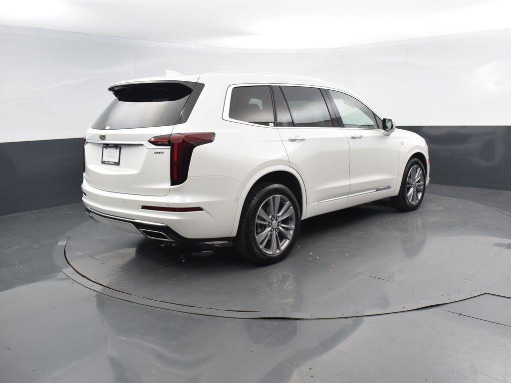 used 2023 Cadillac XT6 car, priced at $43,695