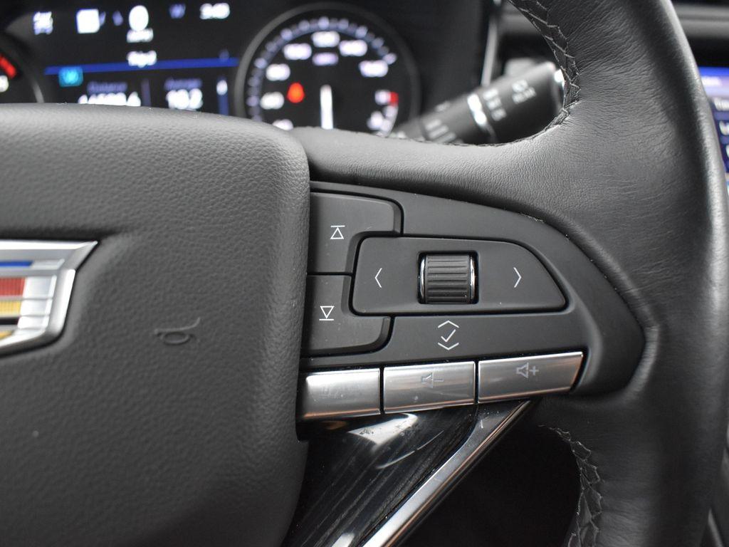 used 2023 Cadillac XT6 car, priced at $43,695