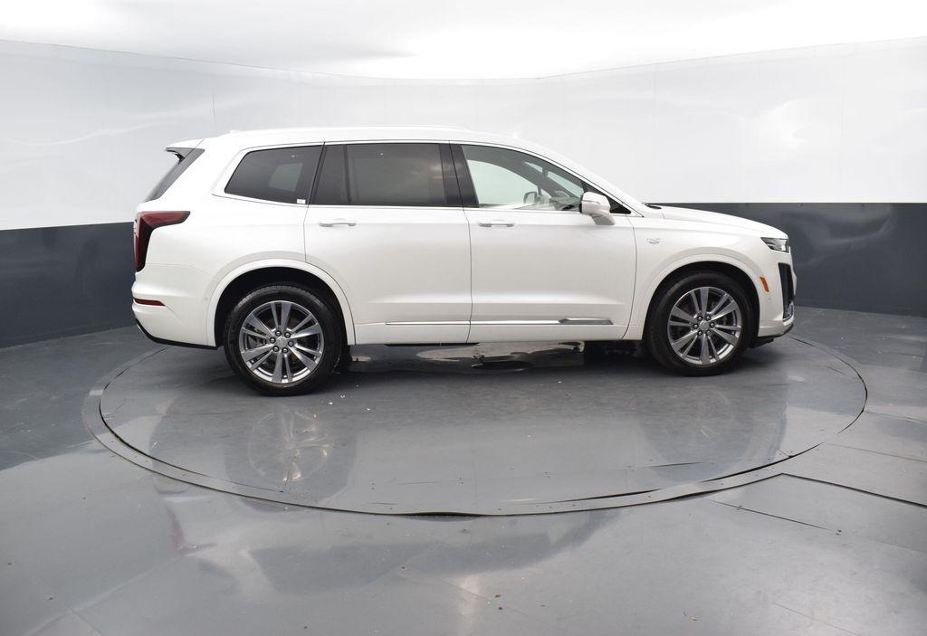 used 2023 Cadillac XT6 car, priced at $43,695