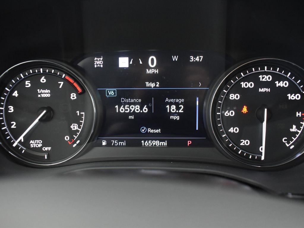 used 2023 Cadillac XT6 car, priced at $43,695