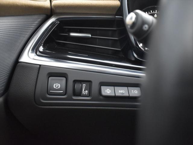 used 2022 Cadillac XT6 car, priced at $37,395