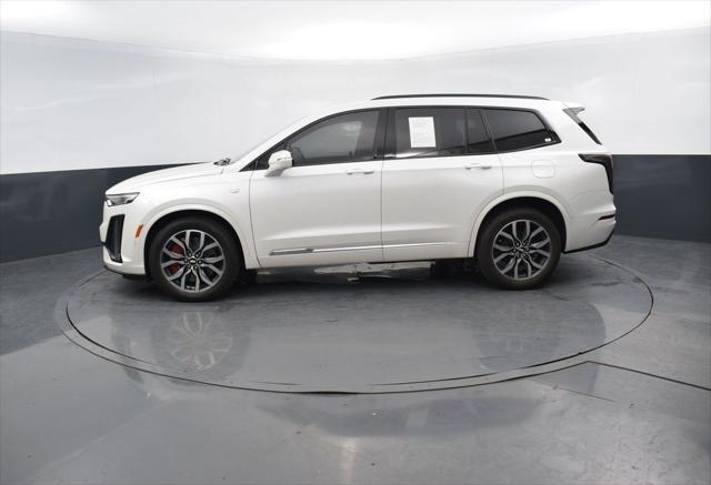 used 2022 Cadillac XT6 car, priced at $37,395