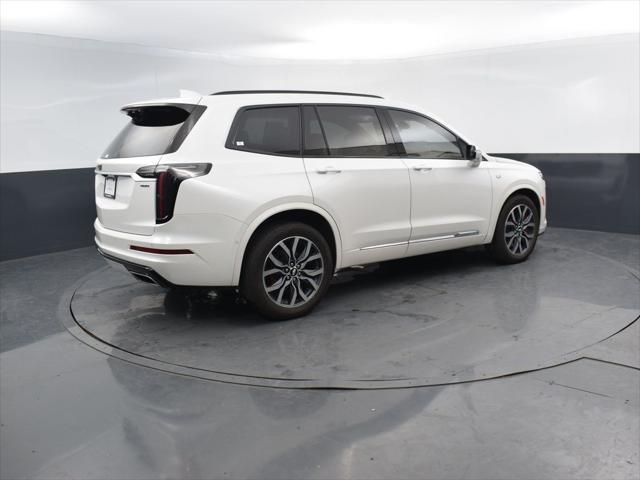 used 2022 Cadillac XT6 car, priced at $37,395
