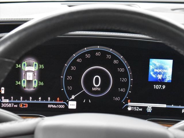 used 2021 Cadillac Escalade ESV car, priced at $67,995