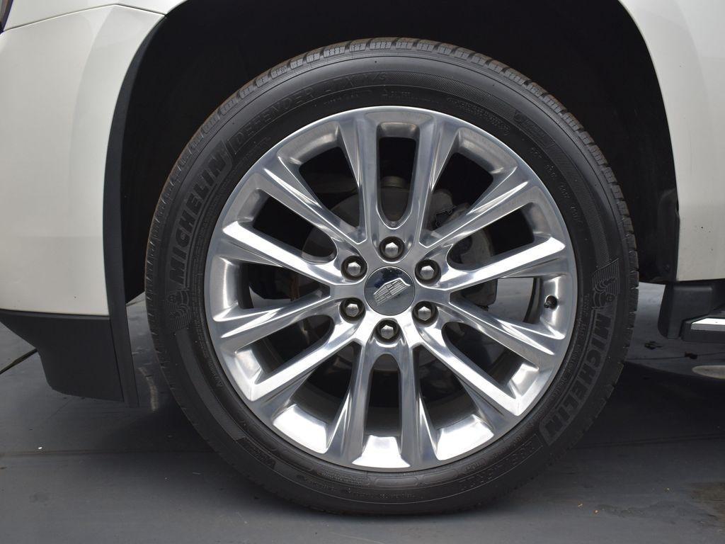 used 2015 Cadillac Escalade car, priced at $27,795