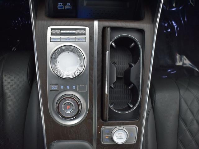 used 2021 Genesis GV80 car, priced at $43,495