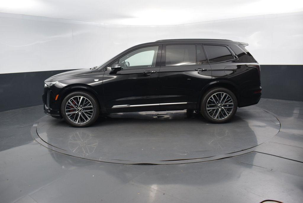 used 2023 Cadillac XT6 car, priced at $40,495