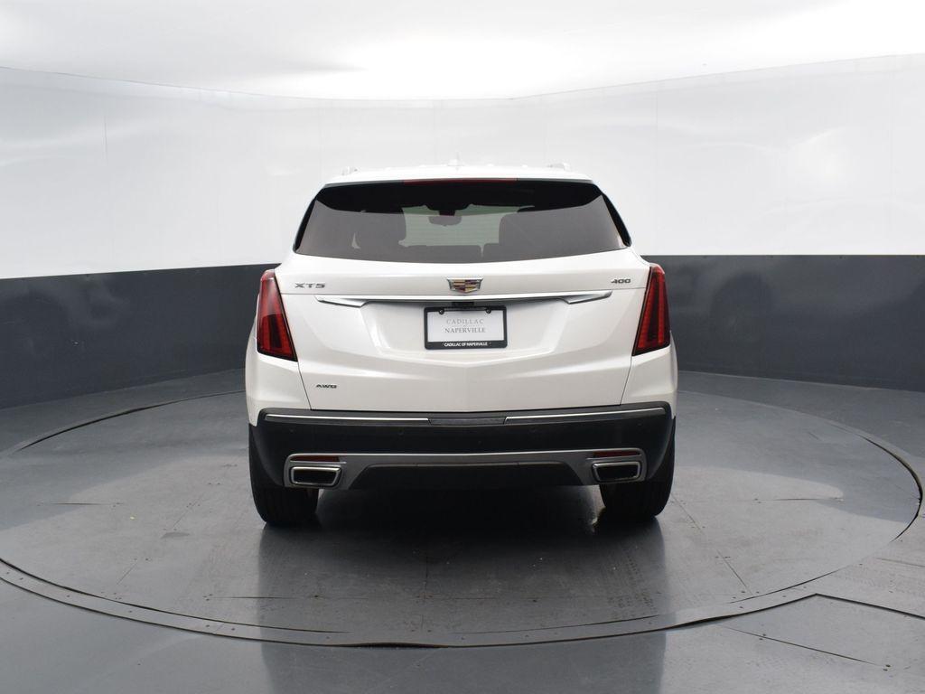 new 2025 Cadillac XT5 car, priced at $58,110