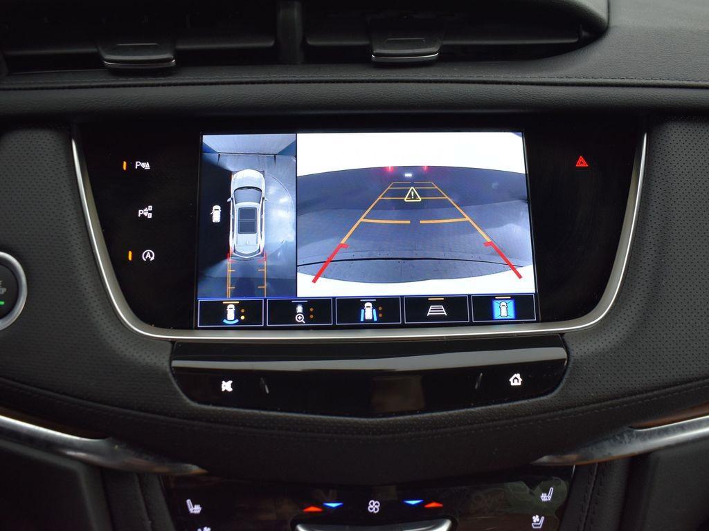 new 2025 Cadillac XT5 car, priced at $58,110