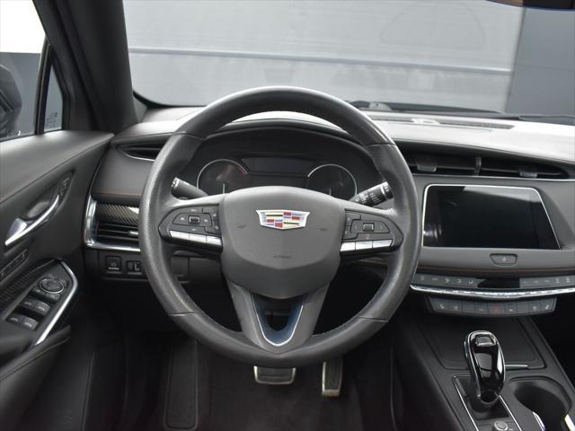 used 2023 Cadillac XT4 car, priced at $34,295