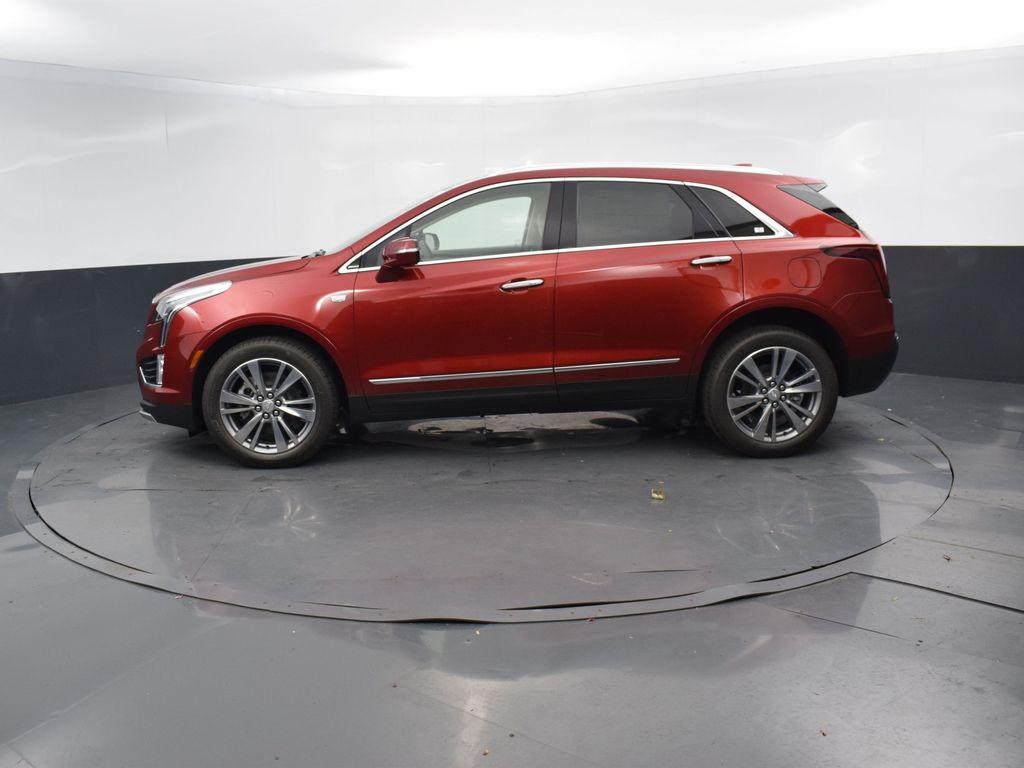 new 2025 Cadillac XT5 car, priced at $54,964