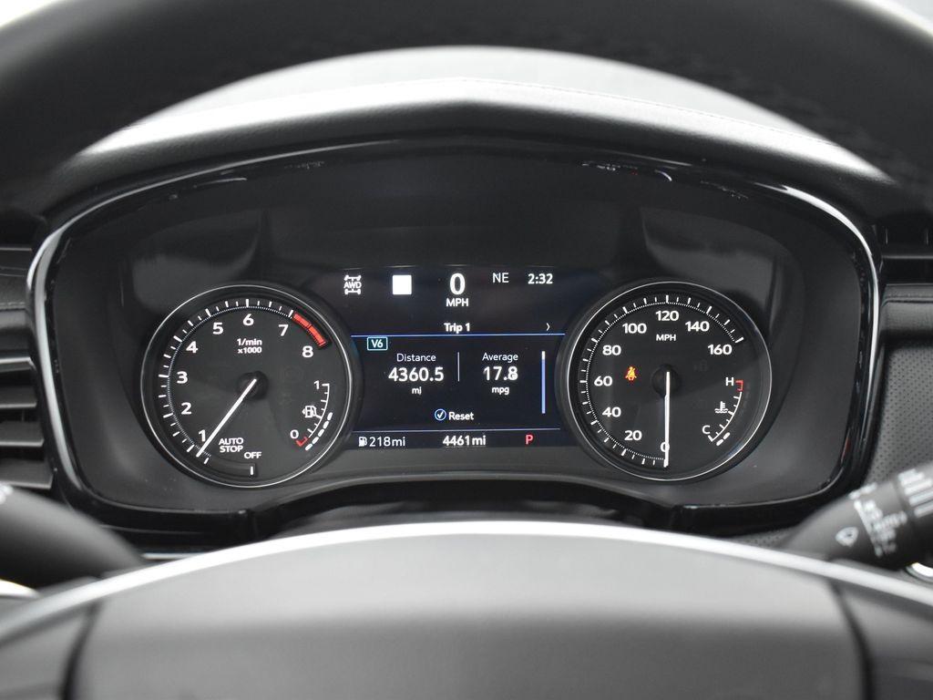 new 2025 Cadillac XT5 car, priced at $58,085