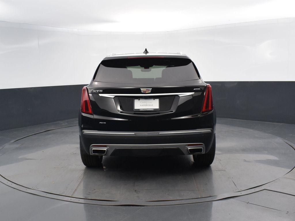 new 2025 Cadillac XT5 car, priced at $58,085
