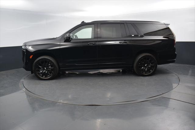 used 2023 Cadillac Escalade ESV car, priced at $81,995