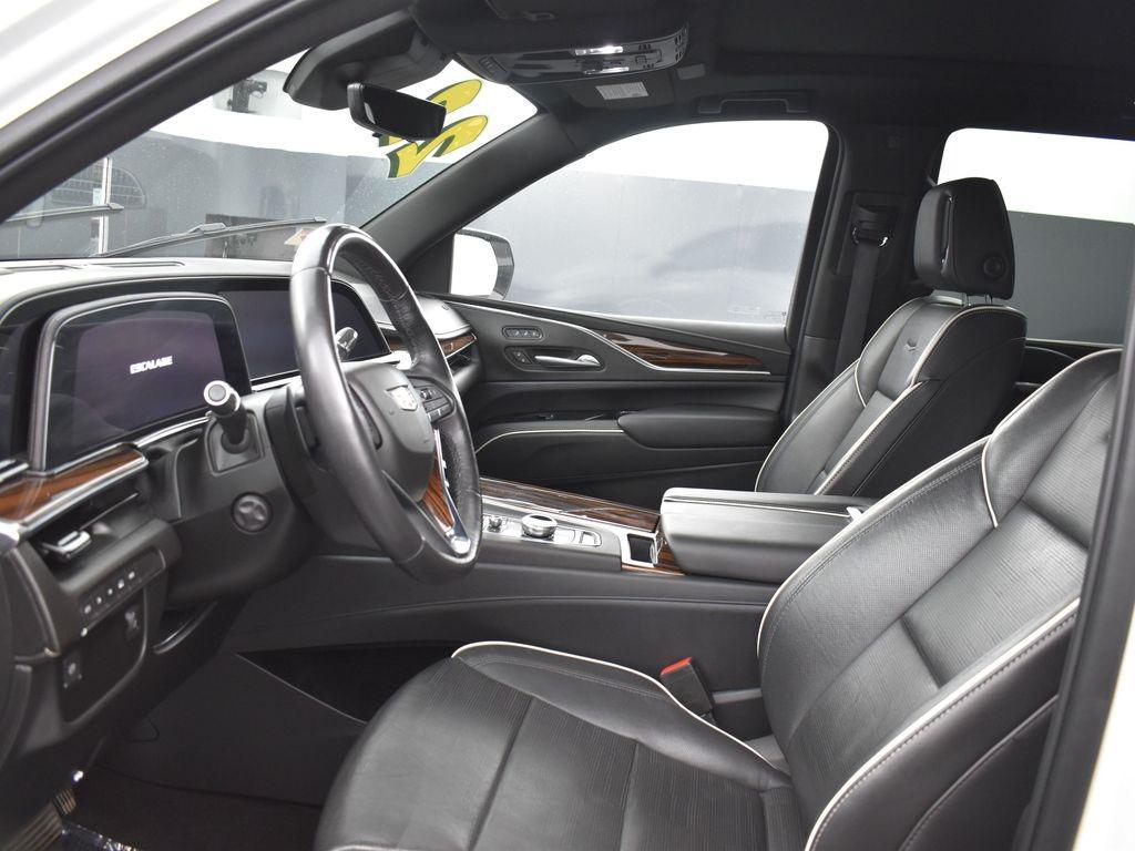 used 2022 Cadillac Escalade car, priced at $62,995