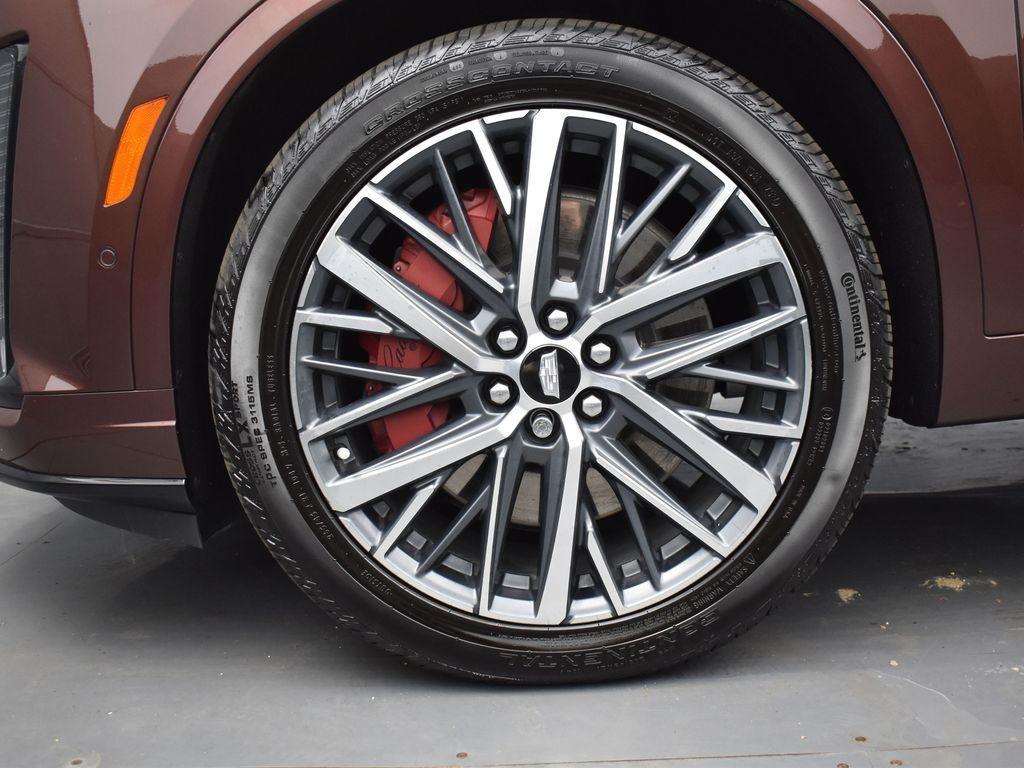 used 2023 Cadillac XT6 car, priced at $44,695