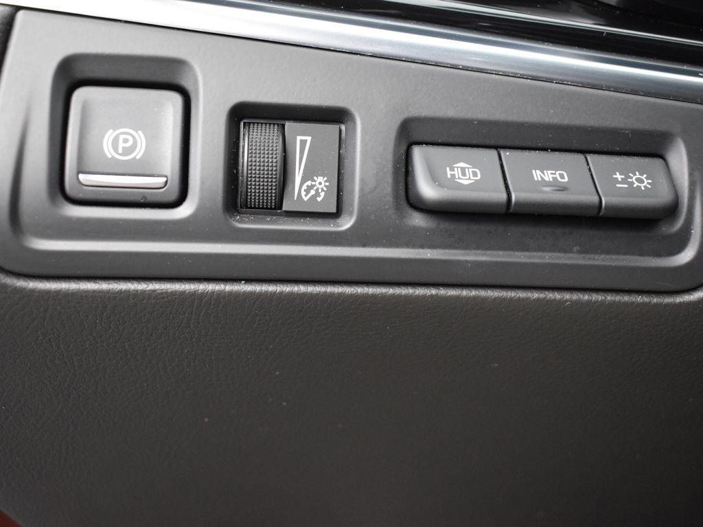 used 2023 Cadillac XT6 car, priced at $44,695