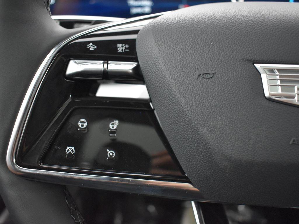 new 2025 Cadillac OPTIQ car, priced at $59,390