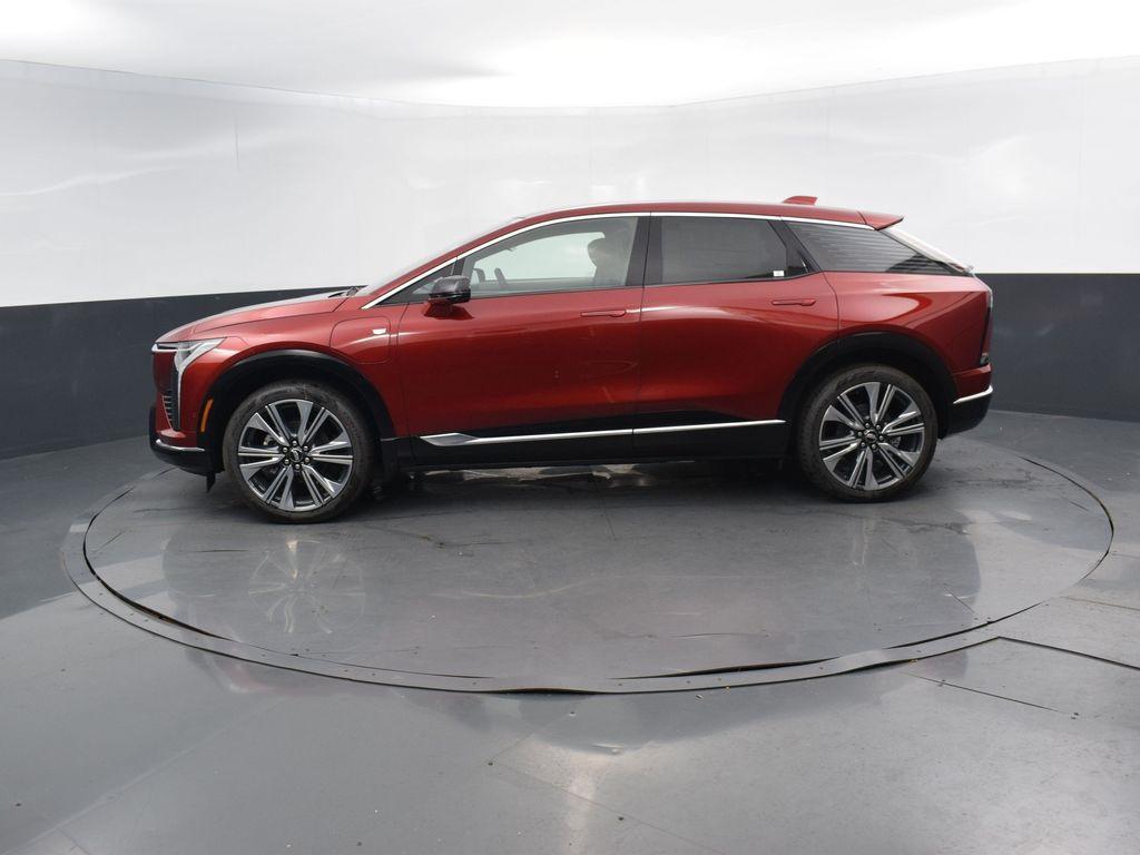 new 2025 Cadillac OPTIQ car, priced at $59,390