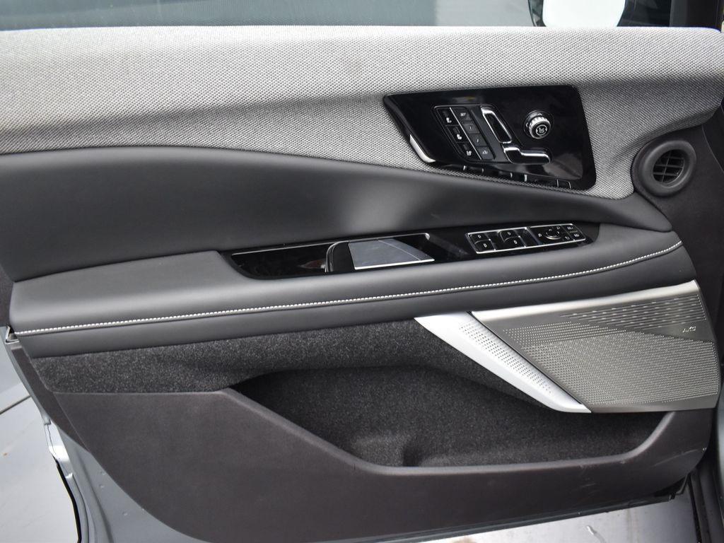 new 2025 Cadillac OPTIQ car, priced at $58,790