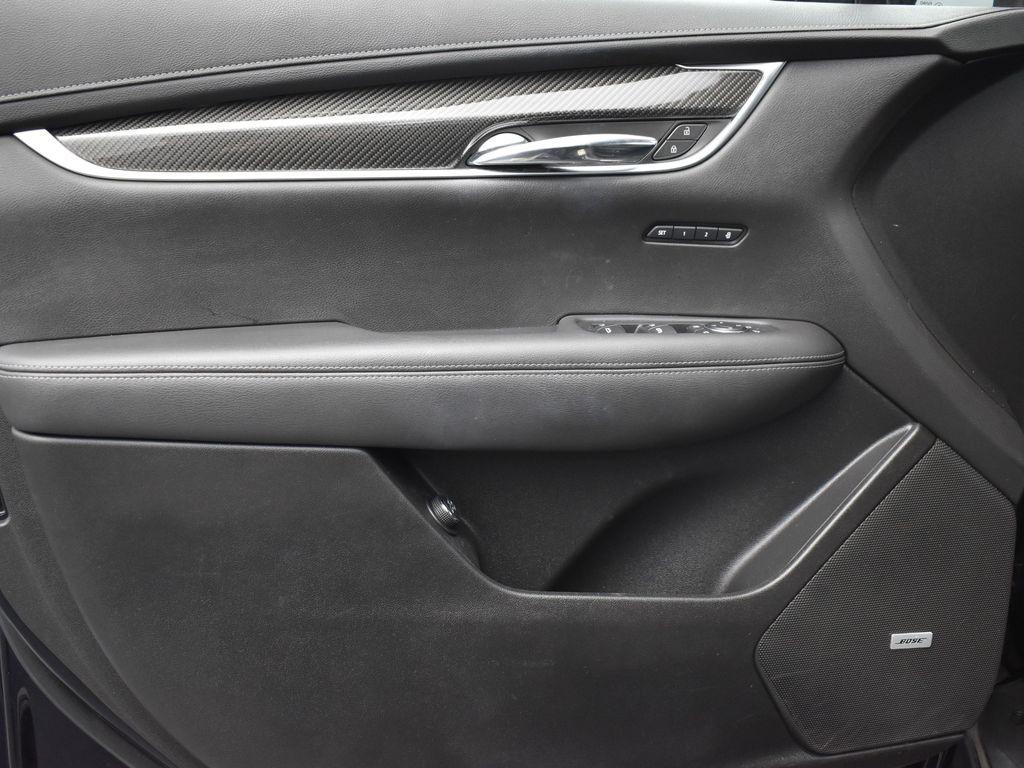used 2021 Cadillac XT6 car, priced at $34,795