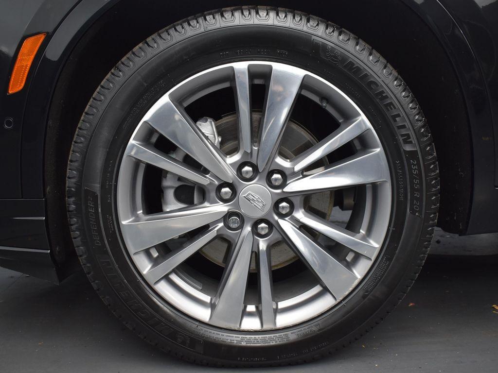 used 2022 Cadillac XT6 car