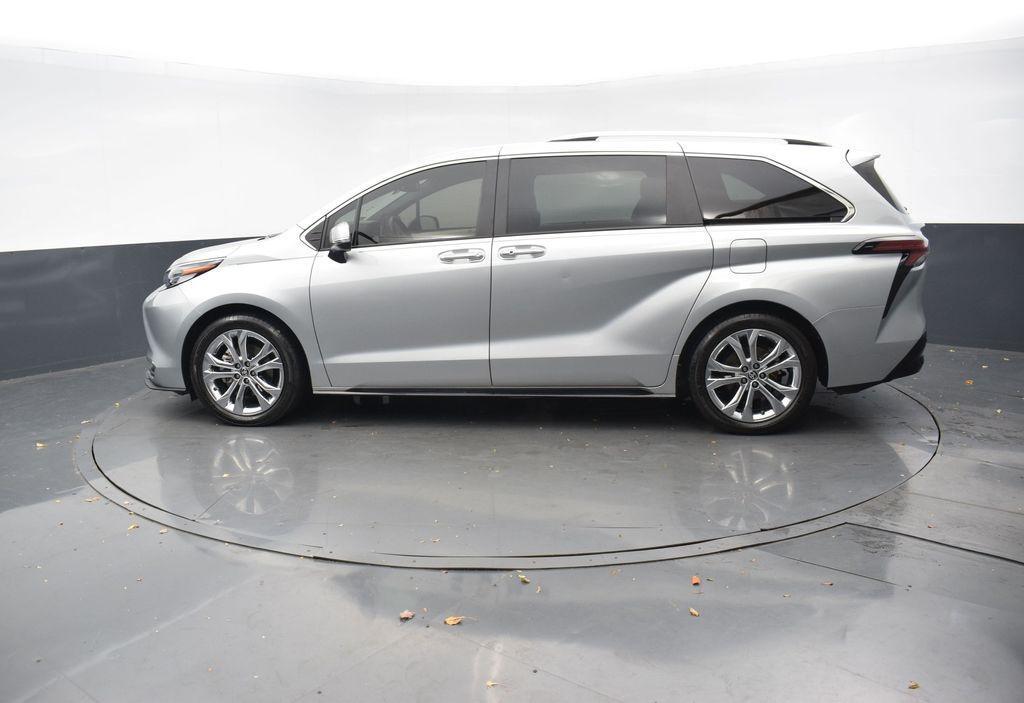 used 2023 Toyota Sienna car