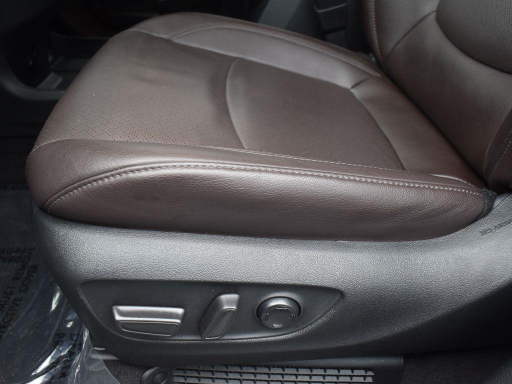 used 2023 Toyota Sienna car