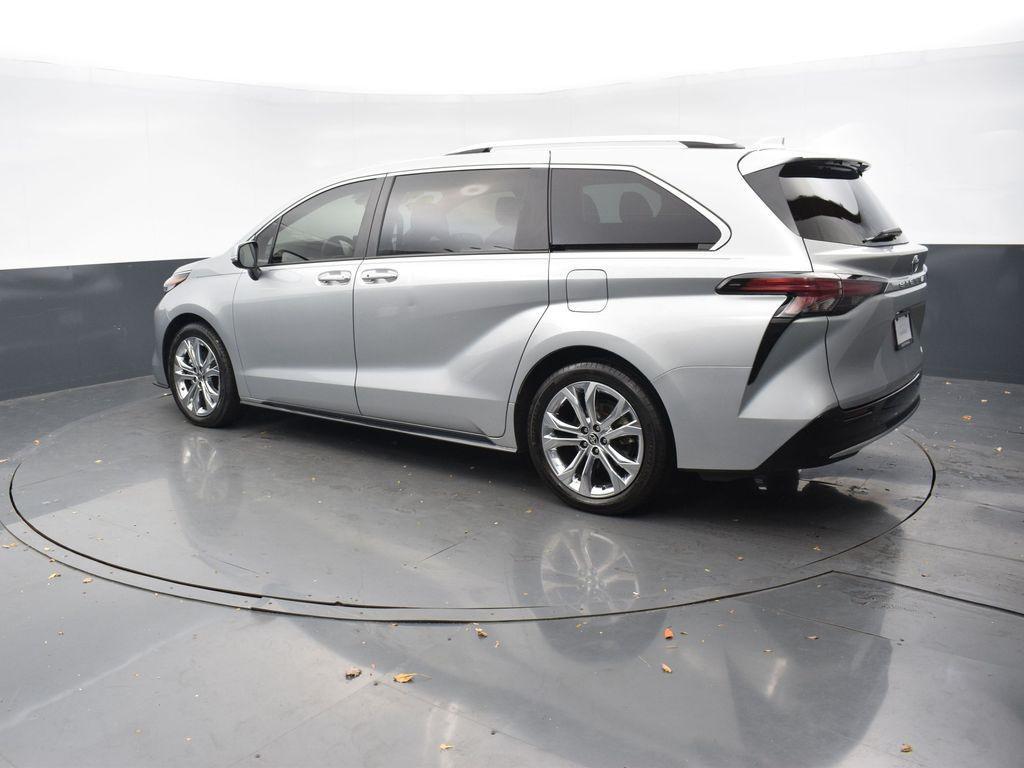 used 2023 Toyota Sienna car