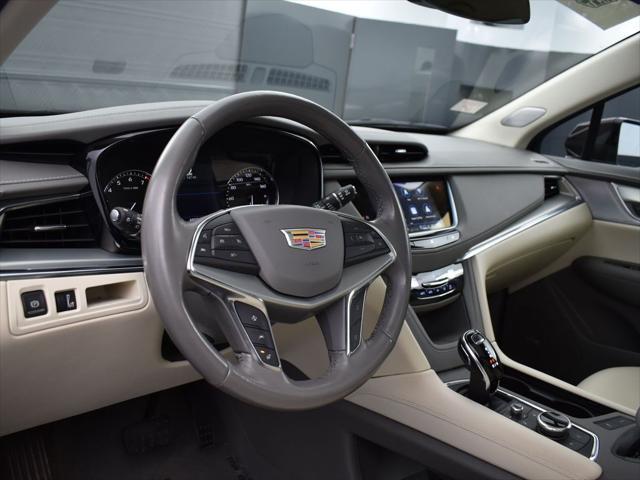 used 2021 Cadillac XT5 car, priced at $33,995