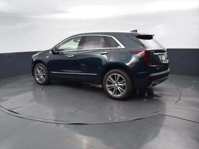 new 2025 Cadillac XT5 car, priced at $57,864