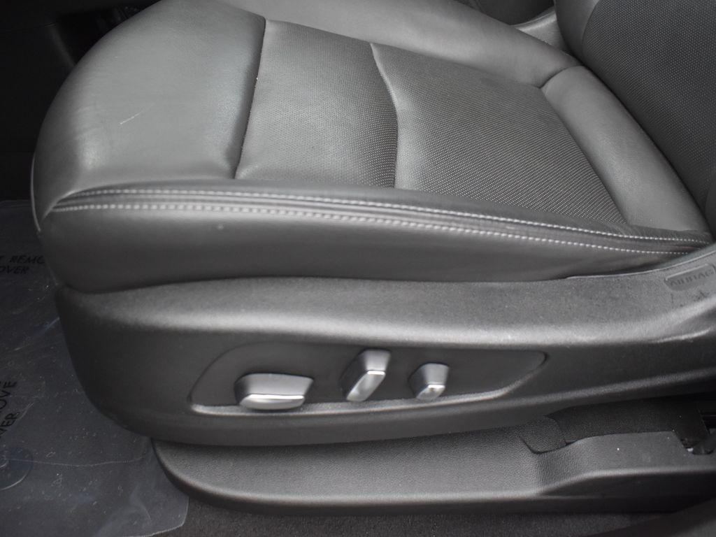 used 2020 Cadillac XT6 car, priced at $33,795