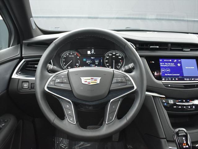 new 2025 Cadillac XT5 car, priced at $54,435