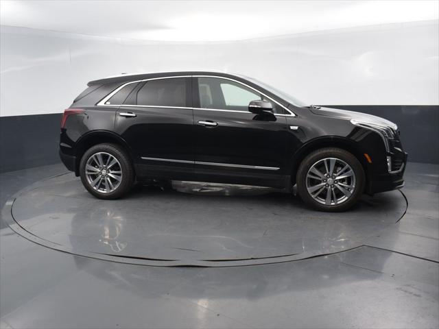 new 2025 Cadillac XT5 car, priced at $54,435