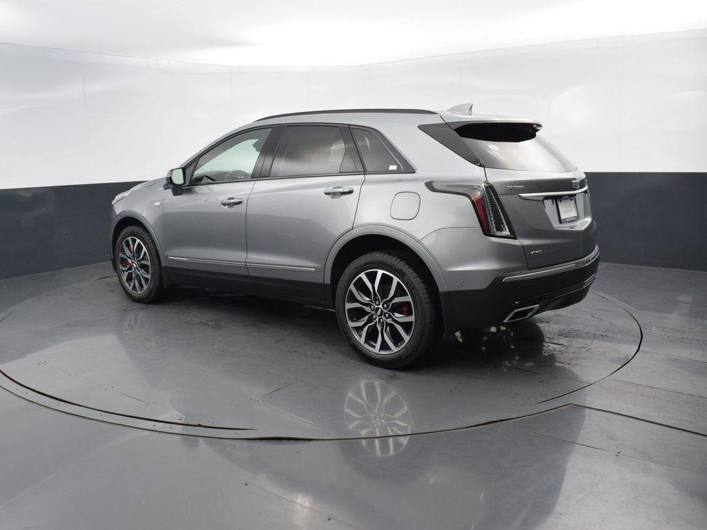 used 2025 Cadillac XT5 car, priced at $58,995