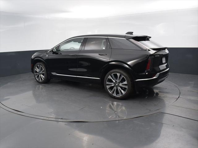 new 2025 Cadillac OPTIQ car, priced at $58,464