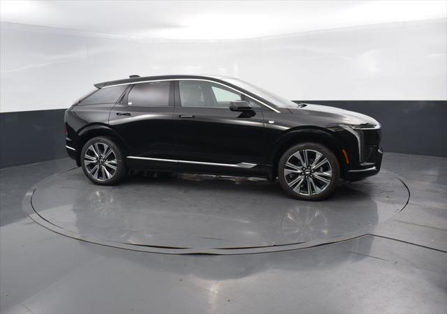 new 2025 Cadillac OPTIQ car, priced at $58,464