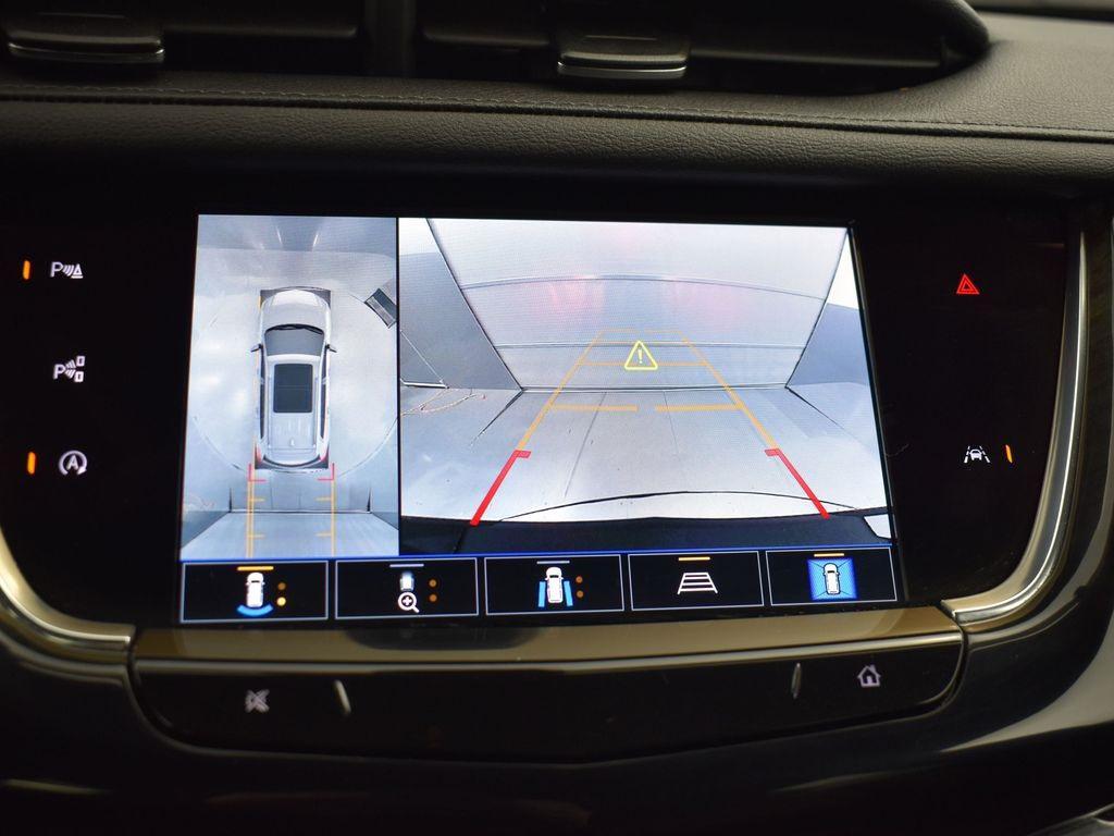 used 2022 Cadillac XT6 car, priced at $37,895