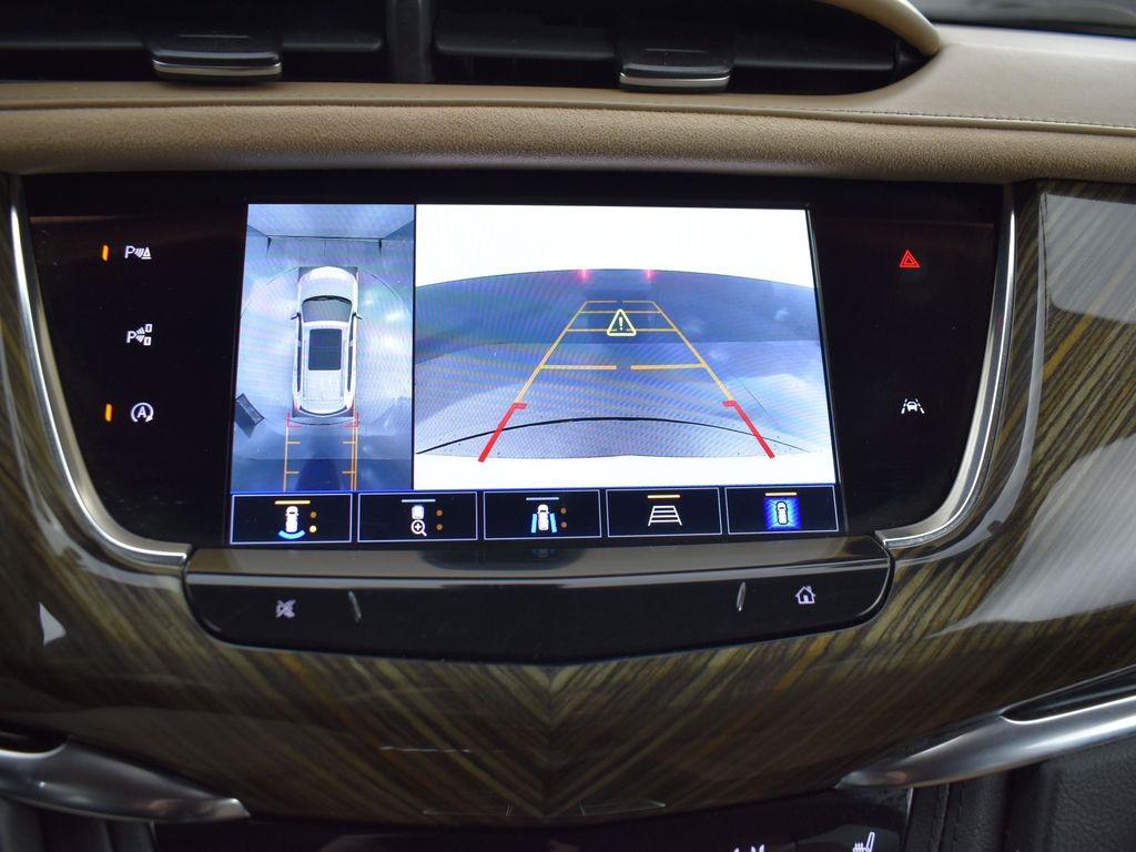 used 2022 Cadillac XT6 car, priced at $39,795