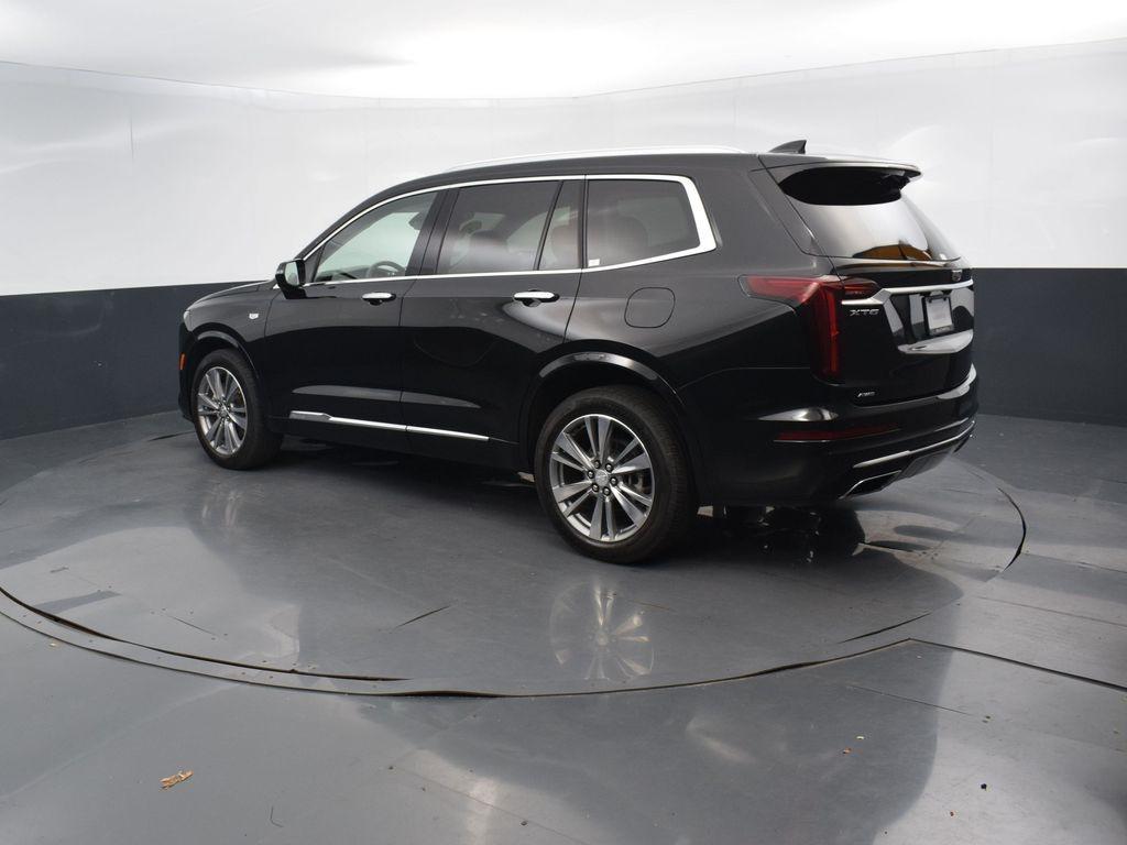 used 2022 Cadillac XT6 car, priced at $36,495