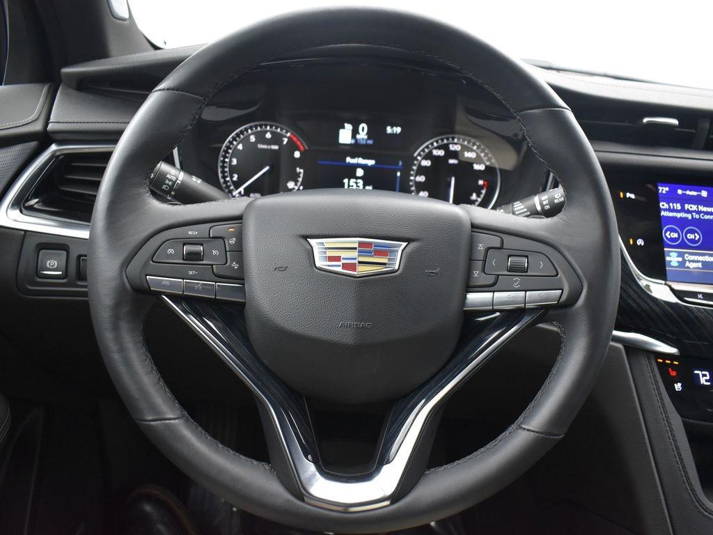 used 2024 Cadillac XT6 car, priced at $49,995