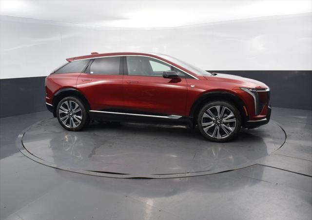 new 2025 Cadillac OPTIQ car, priced at $59,614