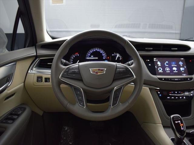 used 2019 Cadillac XT5 car