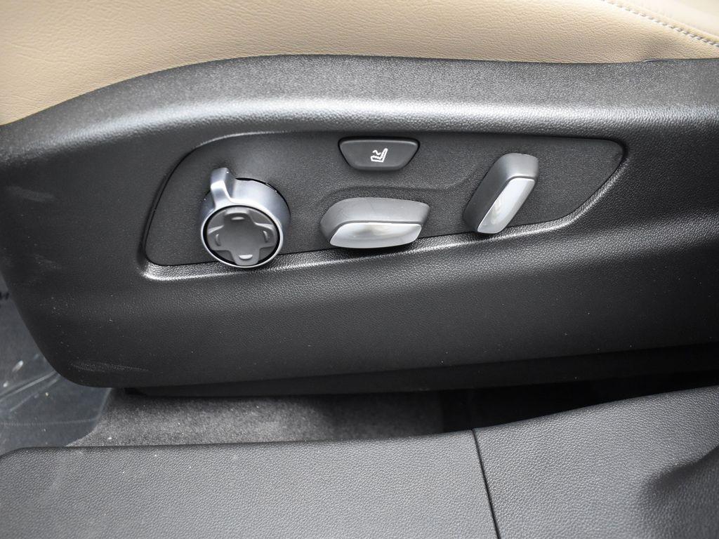 new 2025 Cadillac XT4 car, priced at $52,155