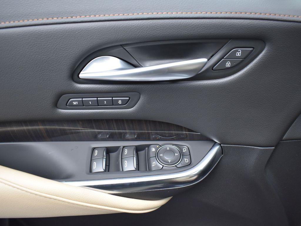 new 2025 Cadillac XT4 car, priced at $52,155